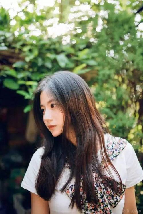 瑶妹吃瓜图片,揭秘娱乐圈最新热点事件